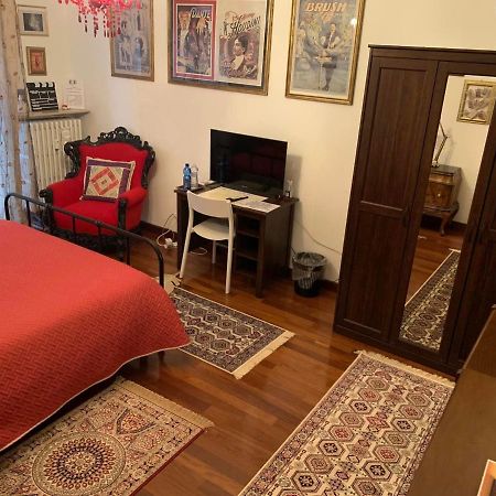 B&Bmagichouse Novara Kültér fotó