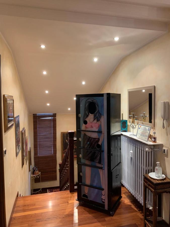 B&Bmagichouse Novara Kültér fotó