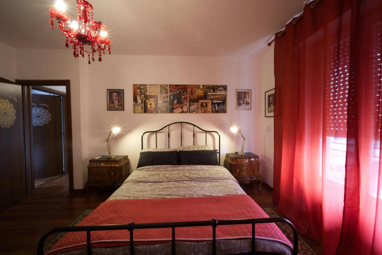 B&Bmagichouse Novara Kültér fotó