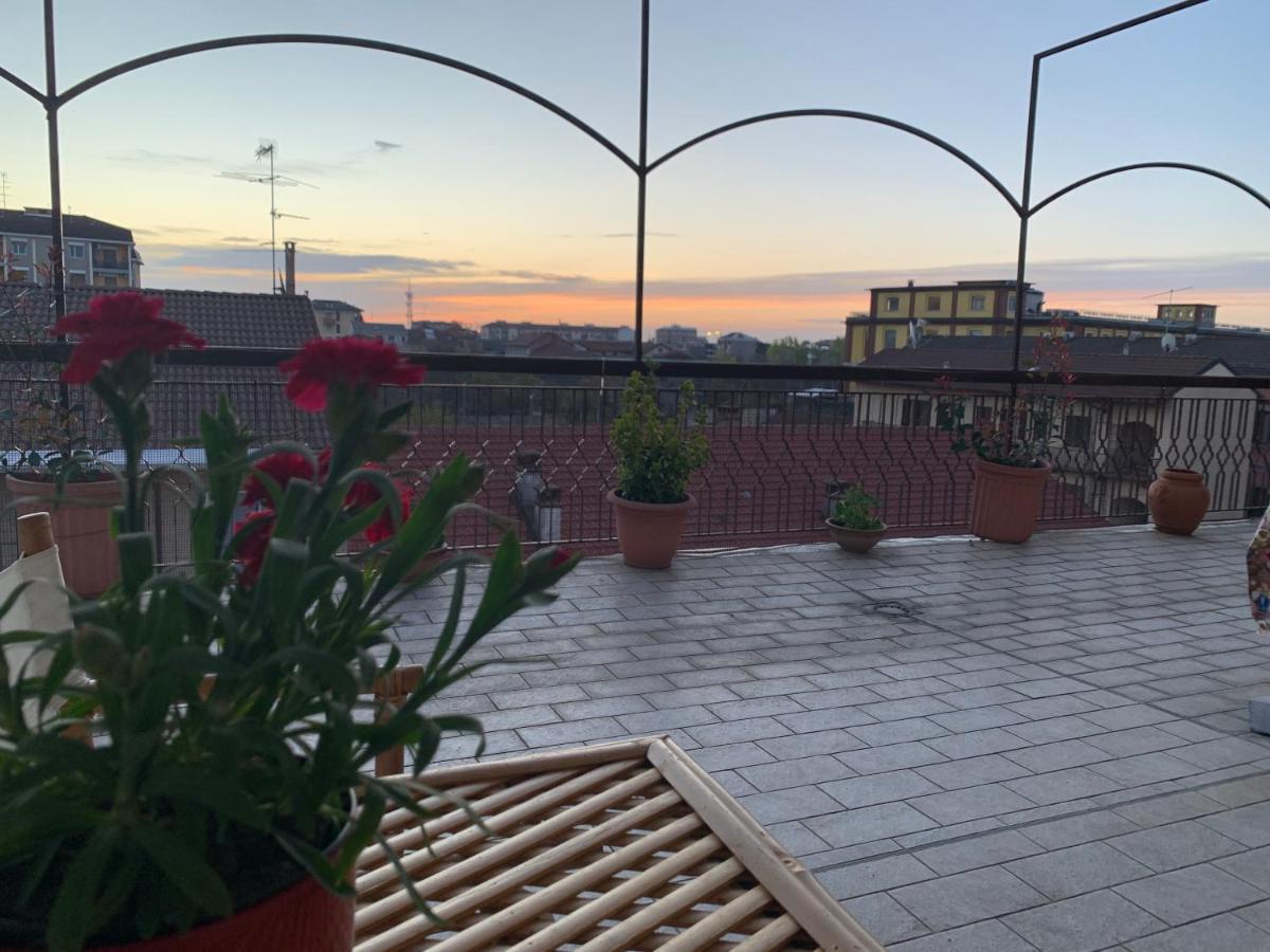 B&Bmagichouse Novara Kültér fotó