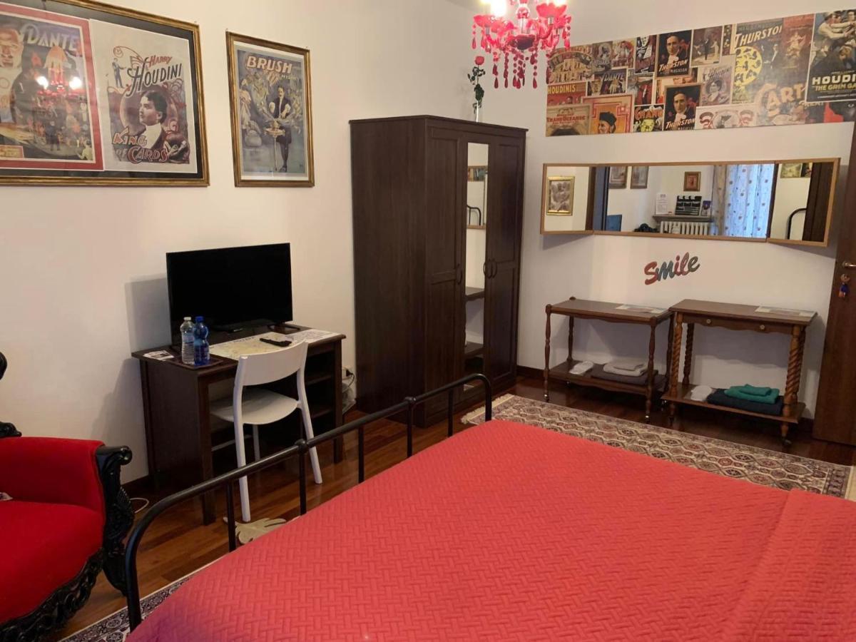 B&Bmagichouse Novara Kültér fotó