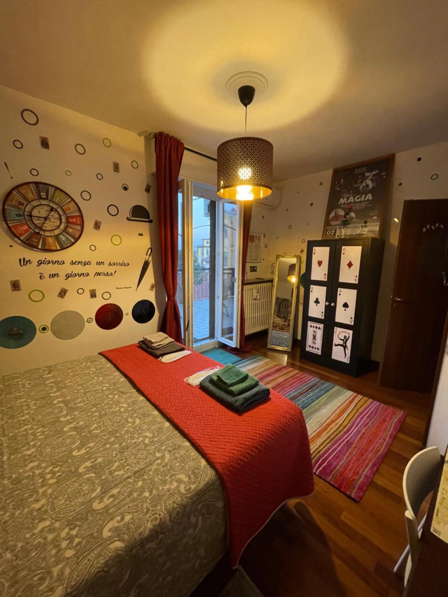 B&Bmagichouse Novara Kültér fotó