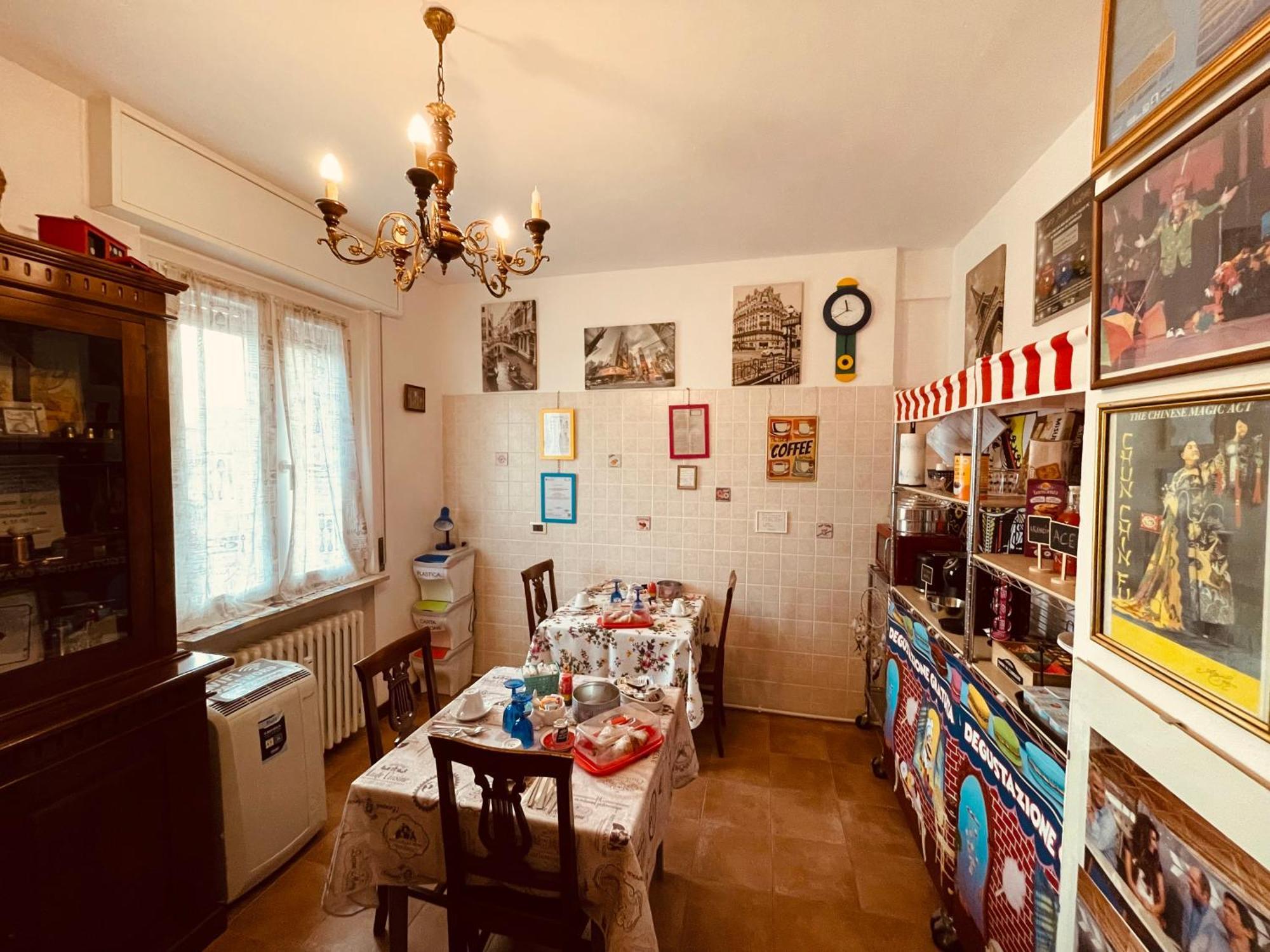 B&Bmagichouse Novara Kültér fotó